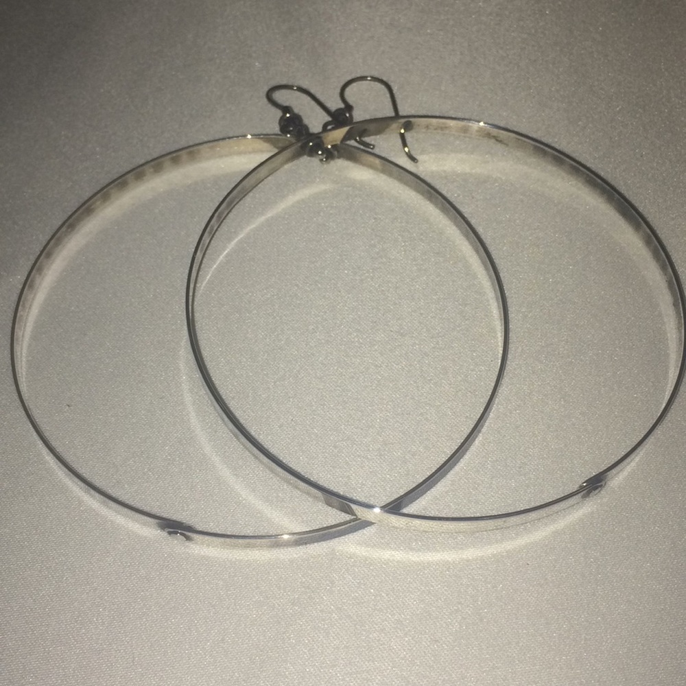Zoom Six “Genuine Sterling Silver” Hoop Earrings